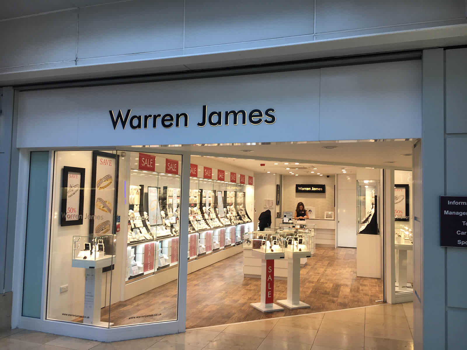 Basingstoke - Warren James Jewellers